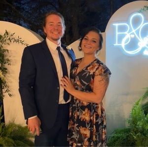 Meet your Posher, Tay